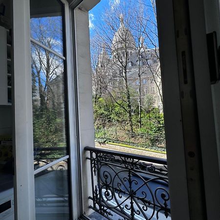 Spacieux Appartement A 50M Du Sacre Coeur - Magnifique Vue Paris Exterior photo
