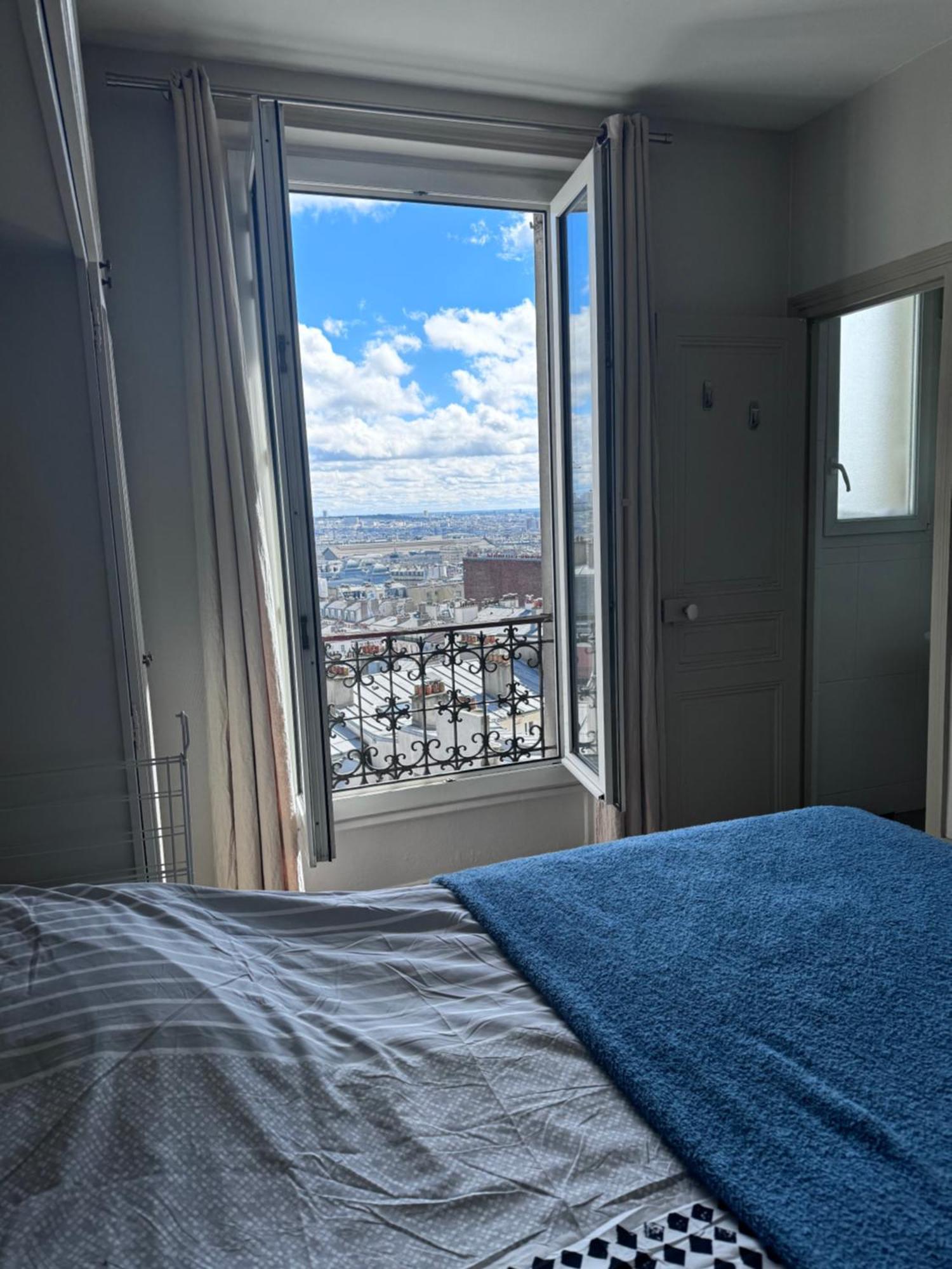 Spacieux Appartement A 50M Du Sacre Coeur - Magnifique Vue Paris Exterior photo